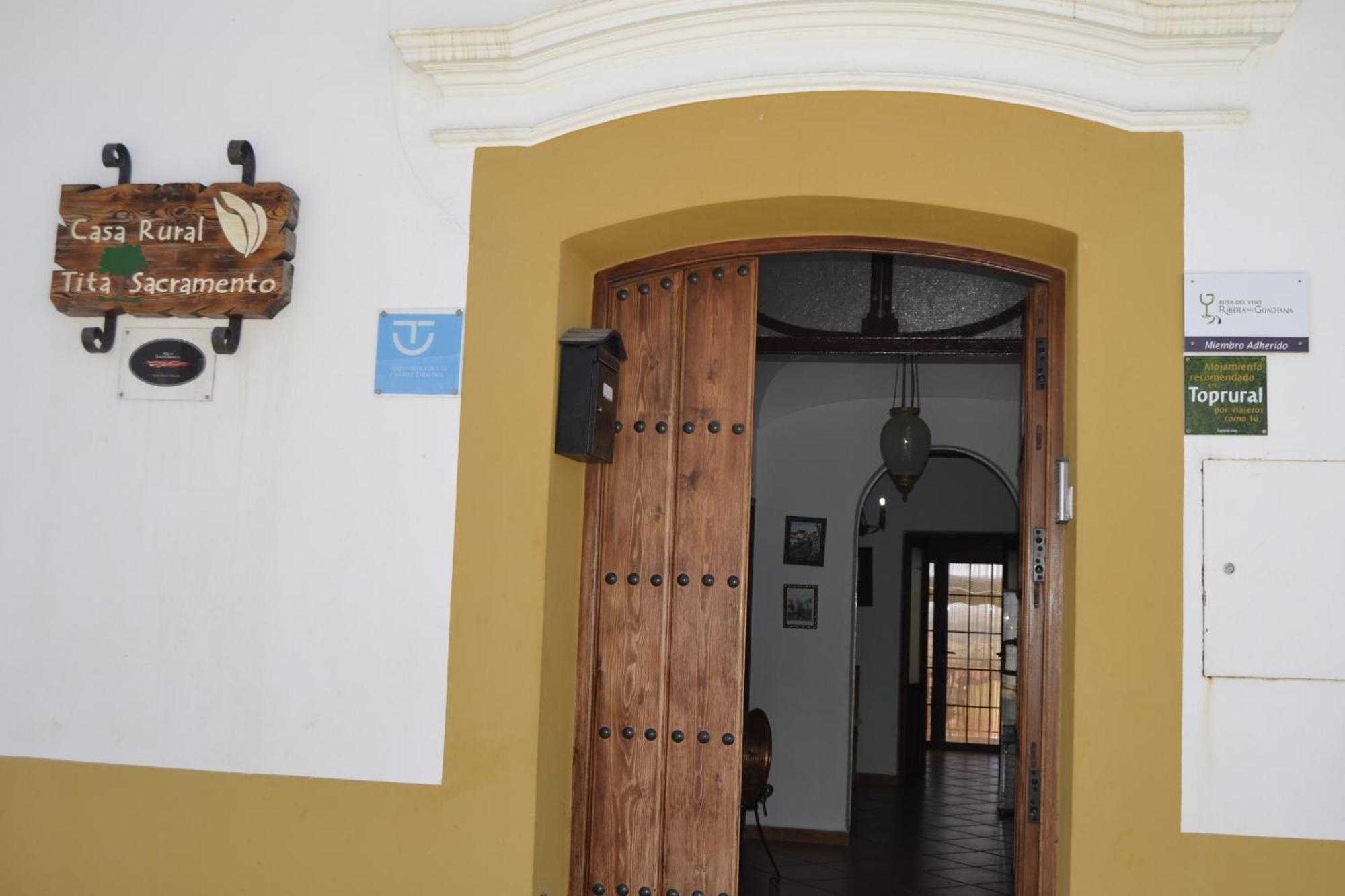 Casa Rural Tita Sacramento Hornachos エクステリア 写真